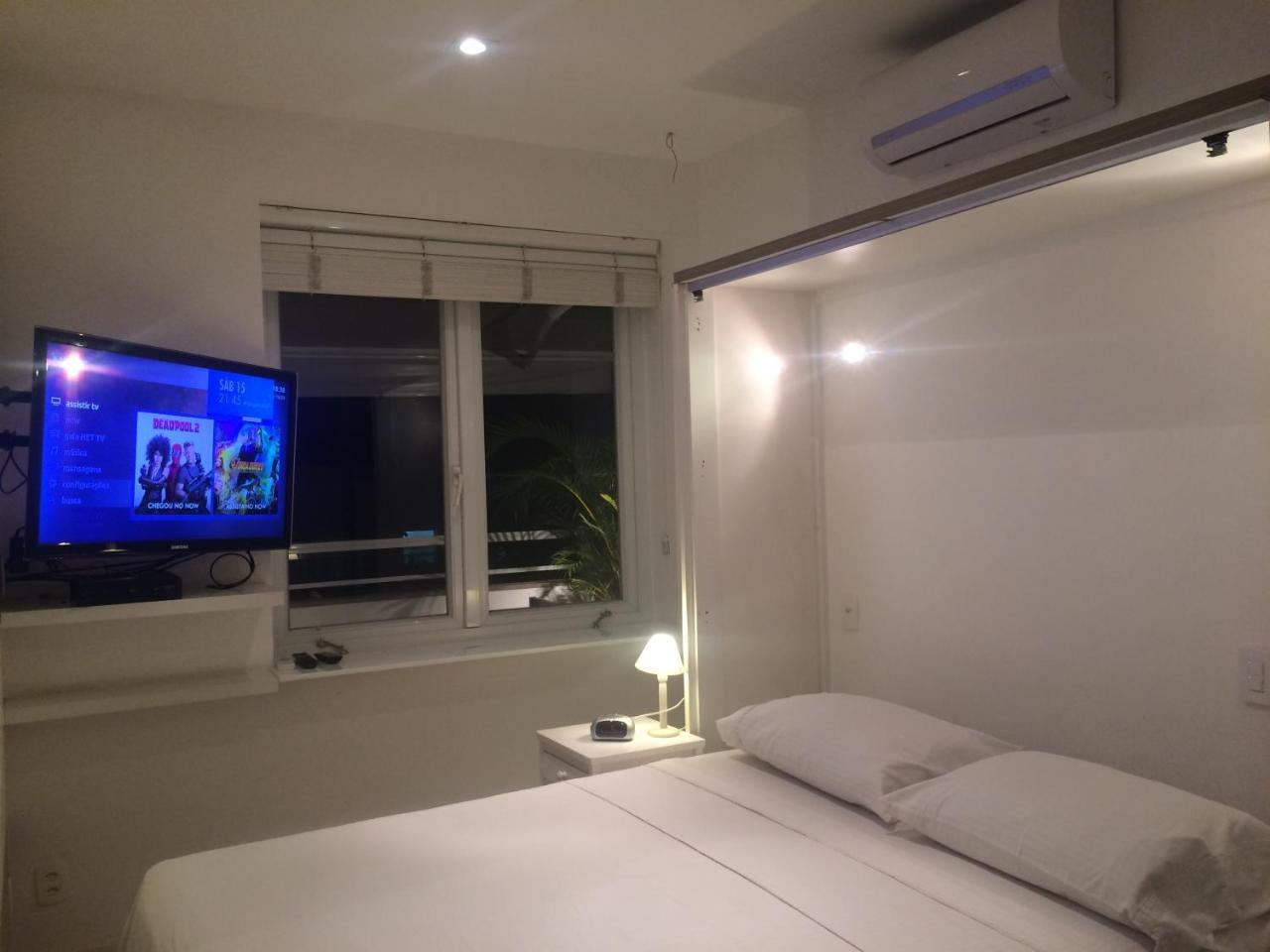 Floor With Balcony In Copacabana * Rio de Janeiro